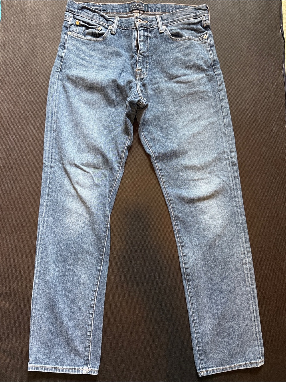 Lucky Brand Men’s Slim Straight Blue Jeans